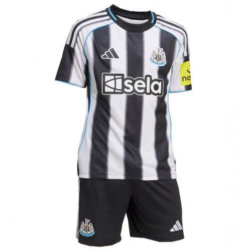 Newcastle United Nick Woltemade #27 Replica Home Stadium Kit for Kids 2025-26 Short Sleeve (+ pants)
